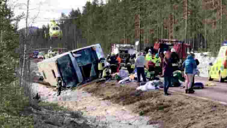 У Швеції перекинувся автобус зі школярами: троє загиблих