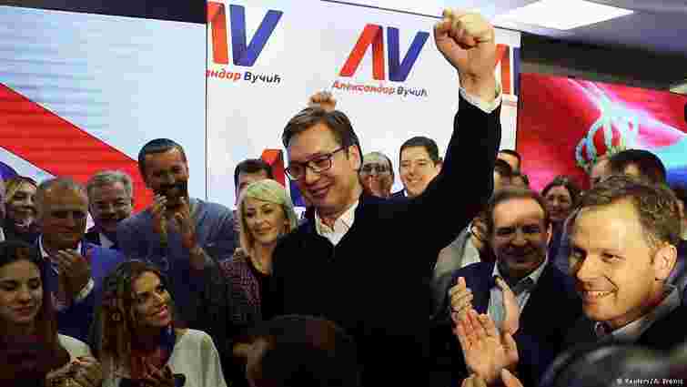 Александар Вучич оголосив про свою перемогу на виборах президента Сербії