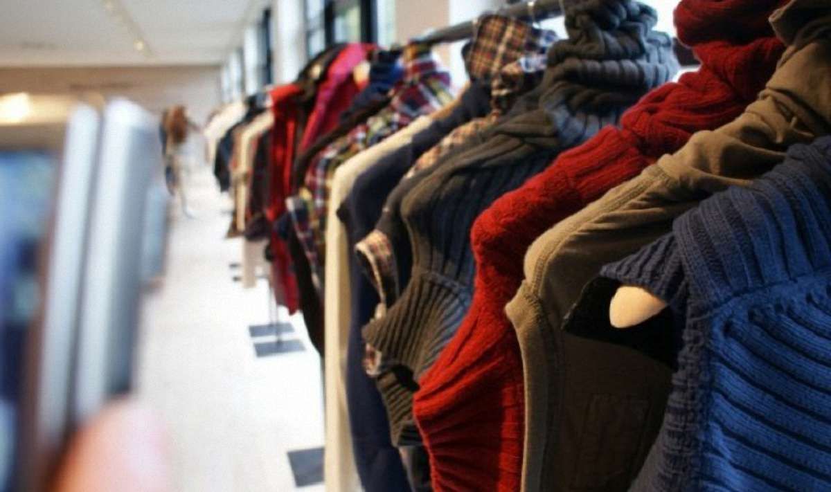 Куди здати непотрібні речі?