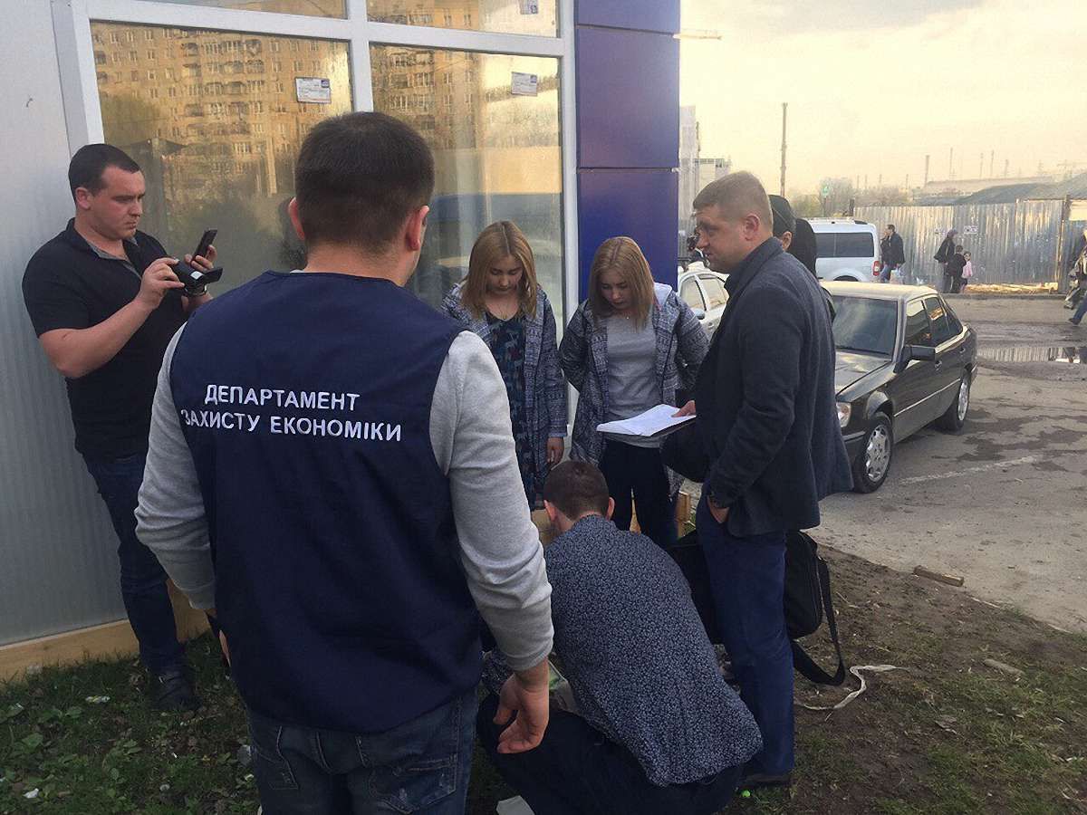 На хабарі затримали спеціаліста ДАБІ у Львові
