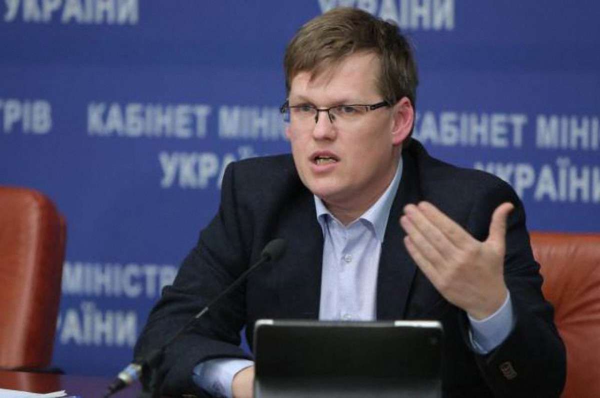 Віце-прем'єр міністр Павло Розенко заявив про підвищення мінімальної пенсії з 1 травня