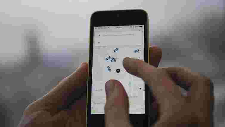 Італійський суд заборонив сервіс таксі Uber через недобросовісну конкуренцію