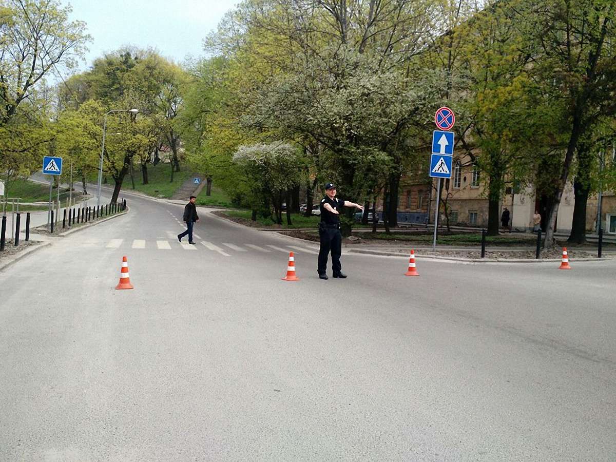 У Львові протягом дня перекриватимуть рух на вул. Винниченка