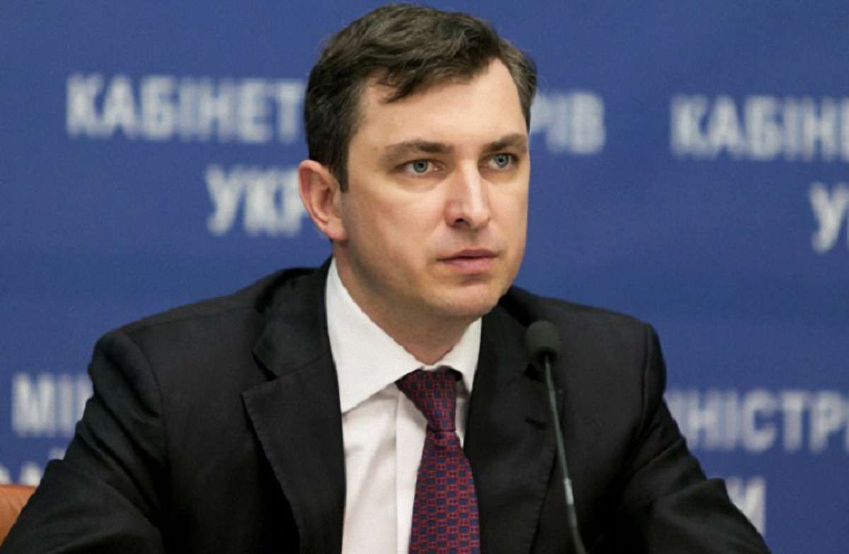 Верховна Рада звільнила голову Фонду держмайна Ігоря Білоуса