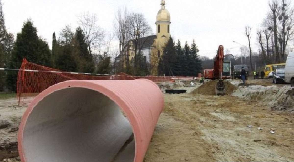 У Львові каналізують вулицю Старознесенську