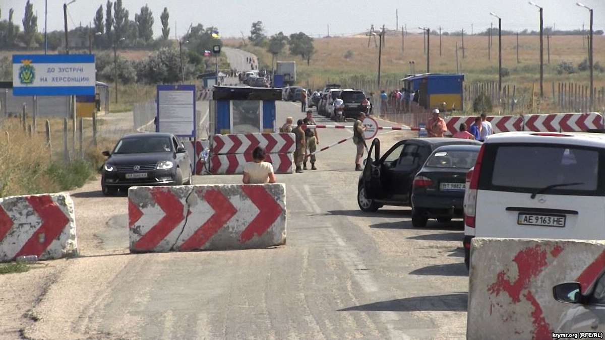 СБУ посилила заходи безпеки на адміністративній межі з окупованим Кримом