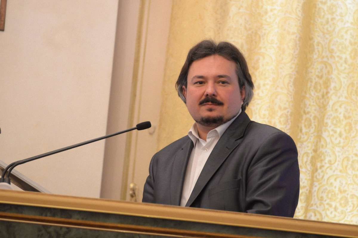 Перший заступник ЛОР Андрій Білоус задекларував колекцію антикварних книг