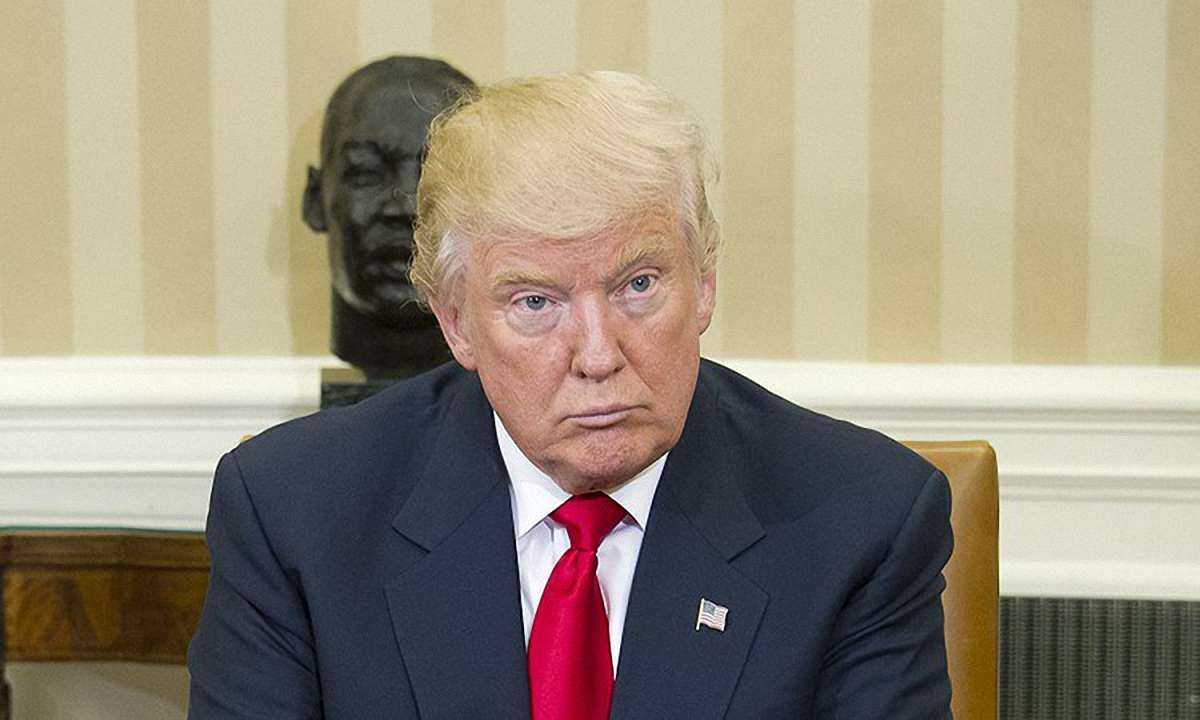 За місяць росіяни стрімко розлюбили Трампа