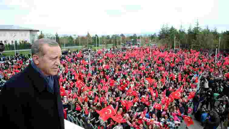 Уряд Туреччини має намір продовжити надзвичайний стан в країні ще на три місяці