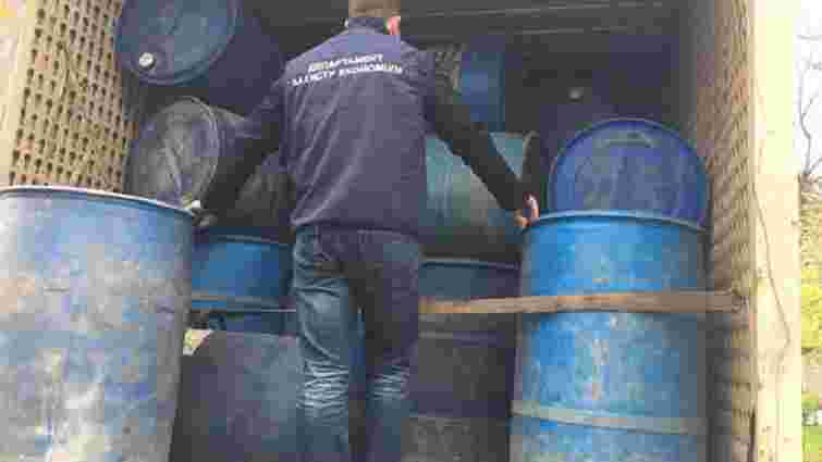 На Львівщині вилучили 25 тонн спирту для виробництва фальсифікованого алкоголю