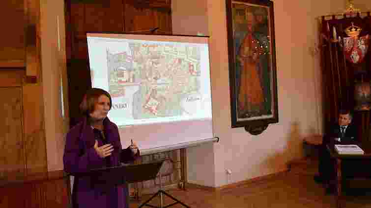 У Жовкві презентували атлас про історію та ландшафт міста