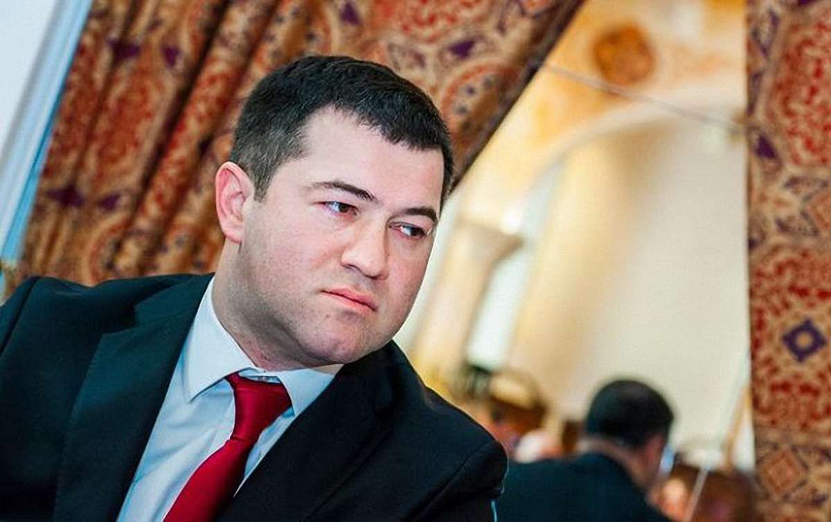 Суд частково скасував арешт майна голови ДФС Романа Насірова