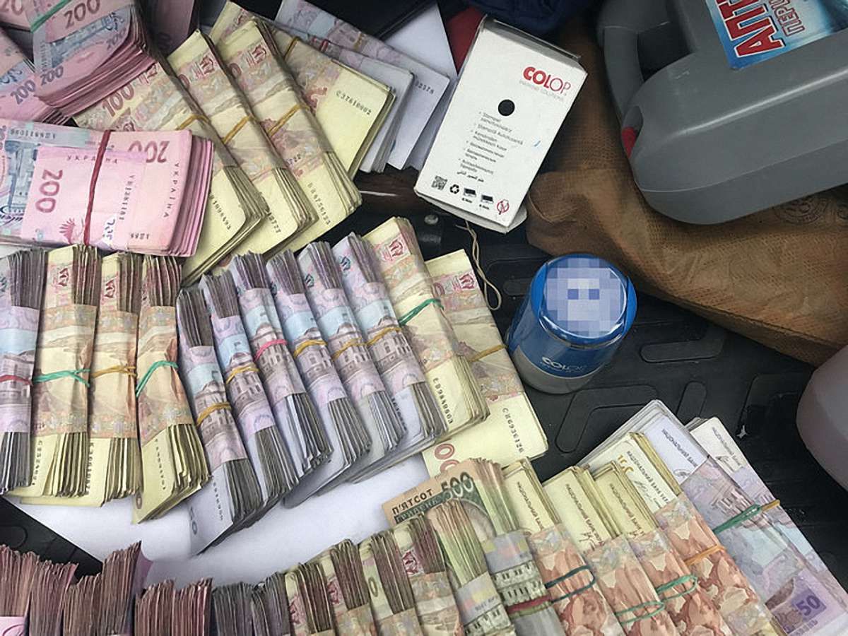У Дніпрі СБУ виявила російський конвертаційний центр з обігом у ₴700 млн