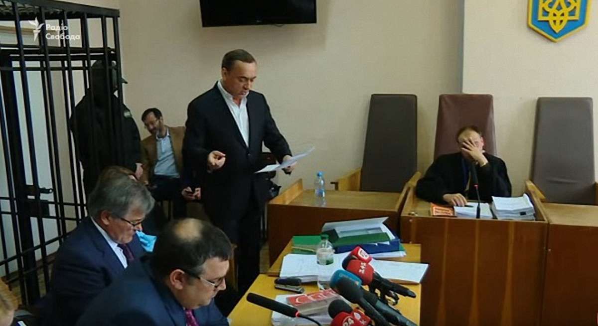 Екс-нардеп Мартиненко запевняє суд, що з України не тікатиме