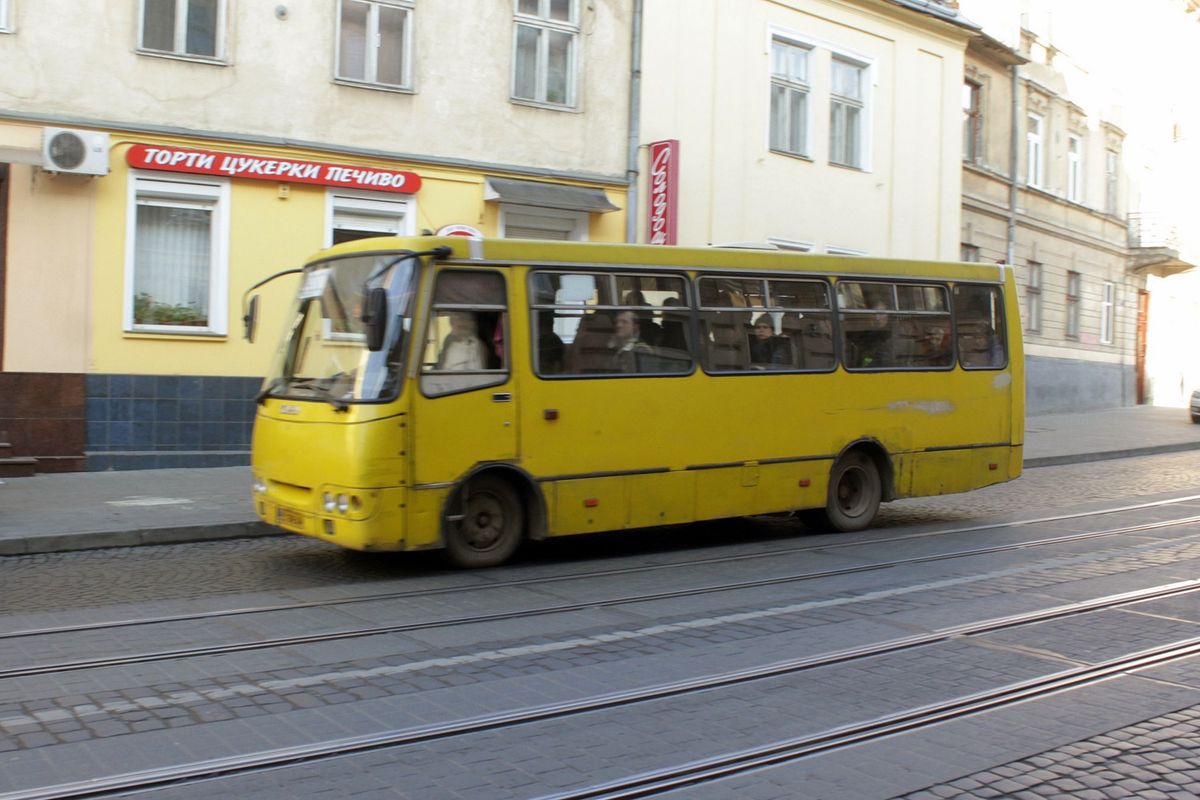 У Львові знову не змогли визначити переможців конкурсу перевізників