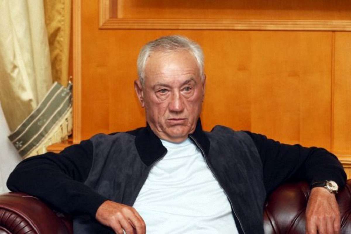 Петро Димінський продав свою частку у мережі WOG