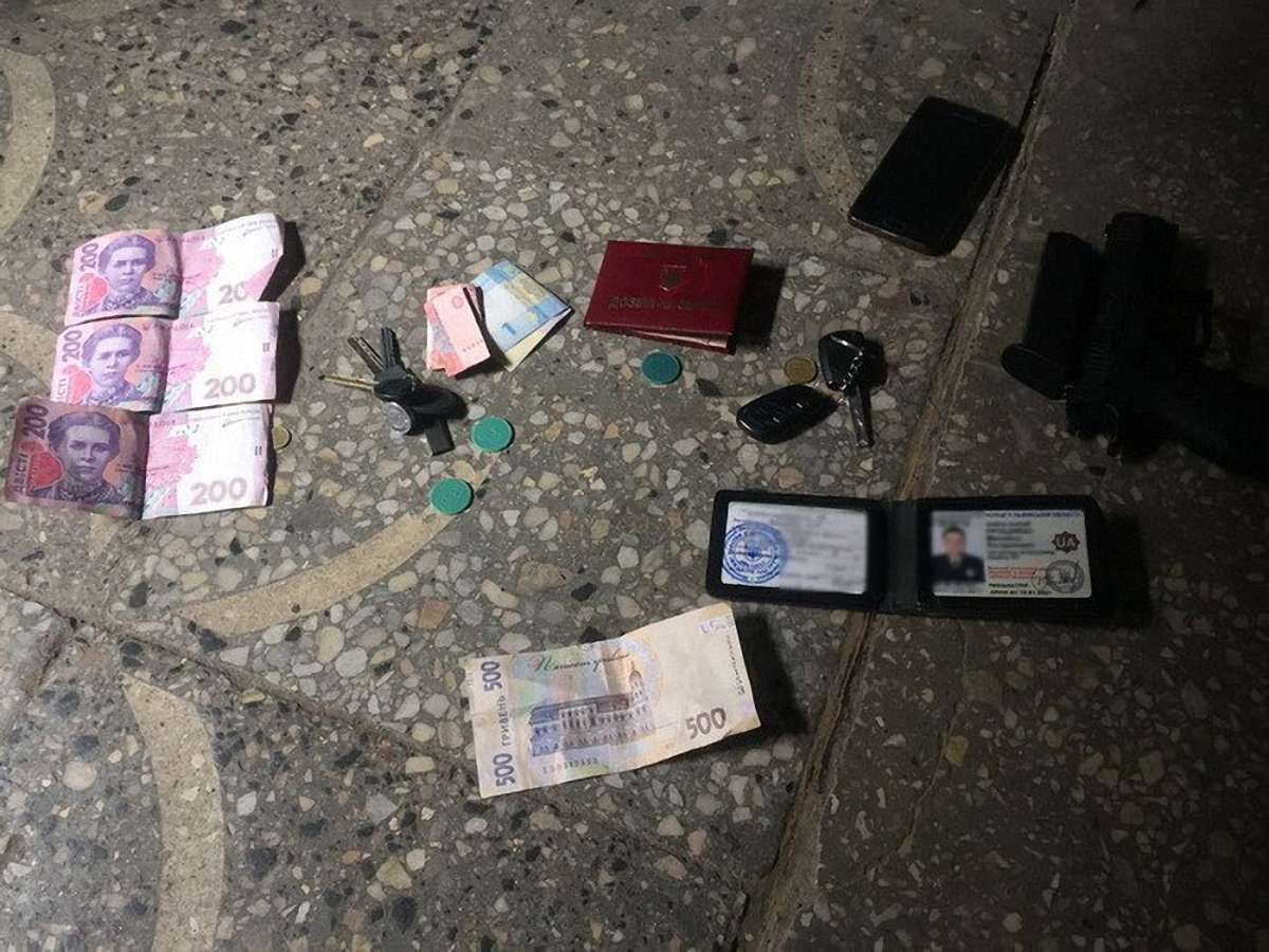 Заступника начальника Шевченківського відділу поліції Львова взяли на хабарі ₴20 тис.