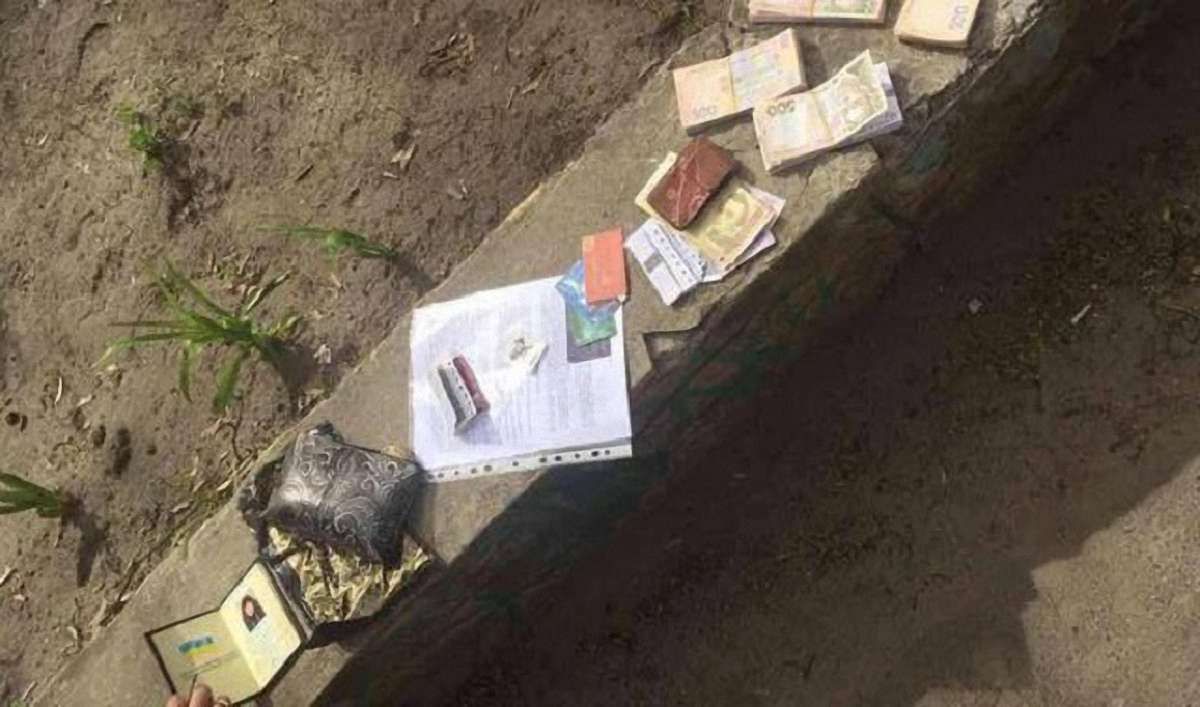 У Харкові за хабар намагалися купити транспортну зупинку