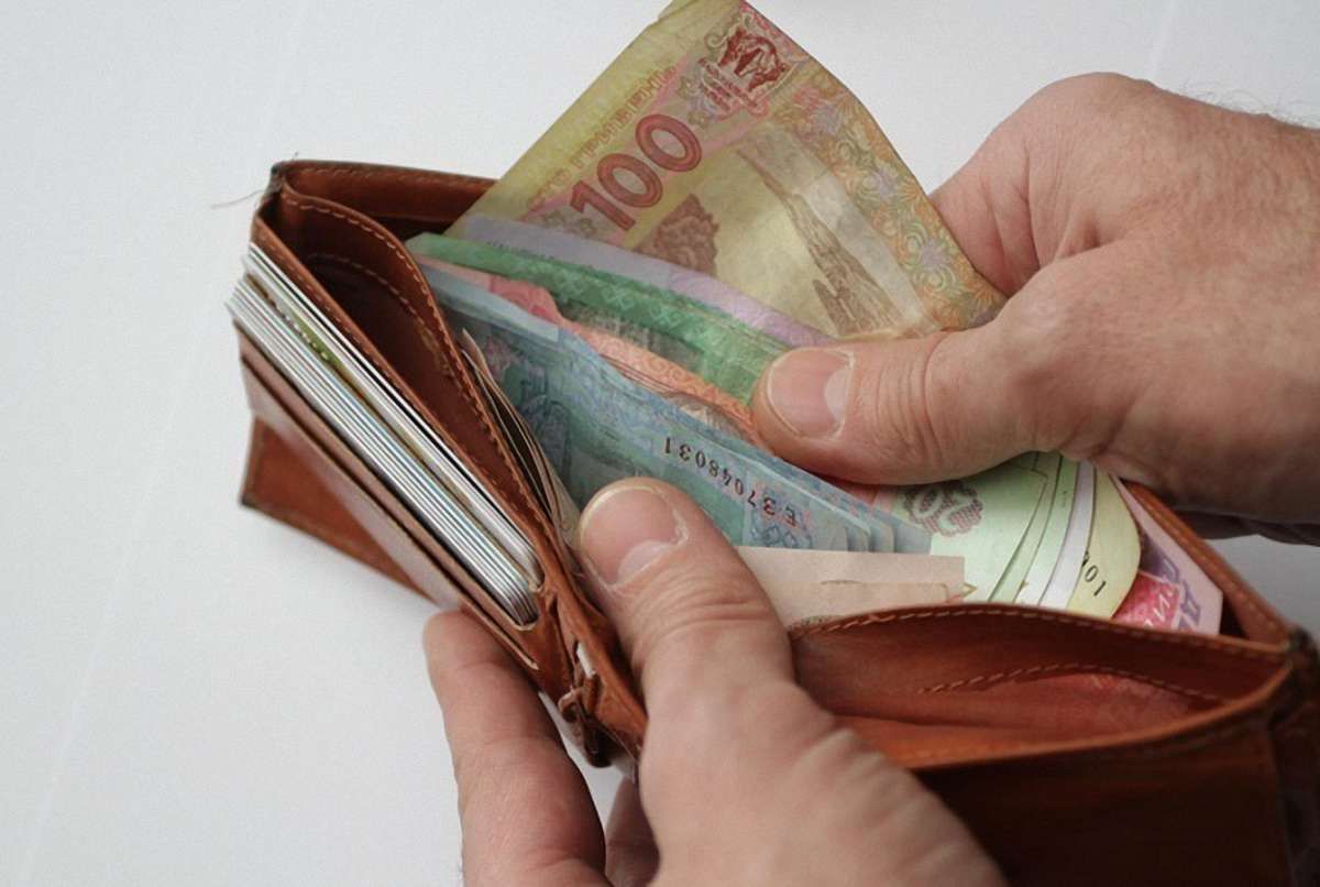 Реальна зарплата українців в березні зросла на 18,7%