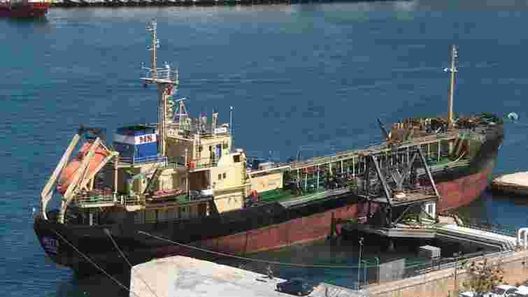 У Лівії засудили 14 українських моряків за контрабанду нафти