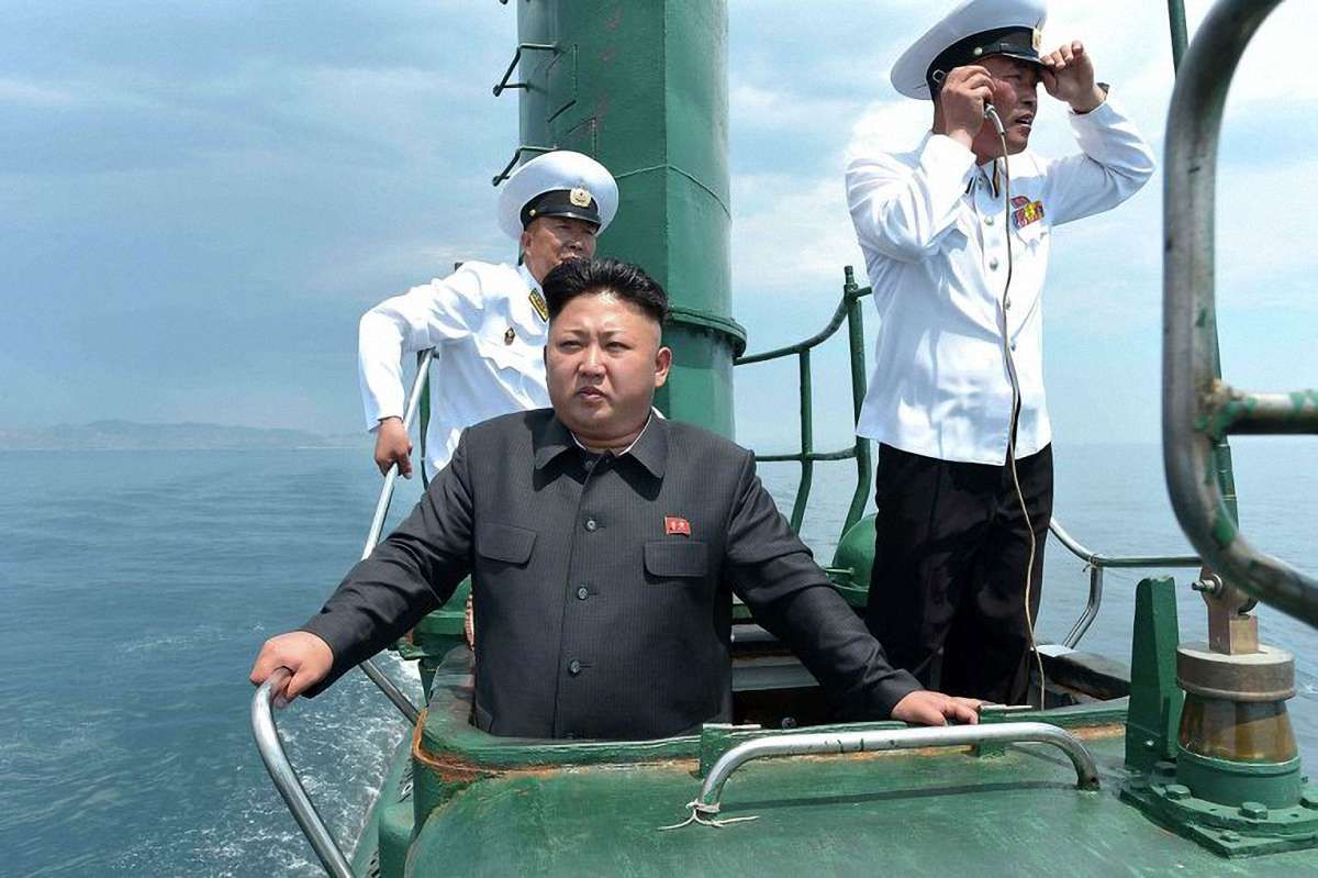 КНДР погрожує потопити американський атомний підводний човен USS Michigan