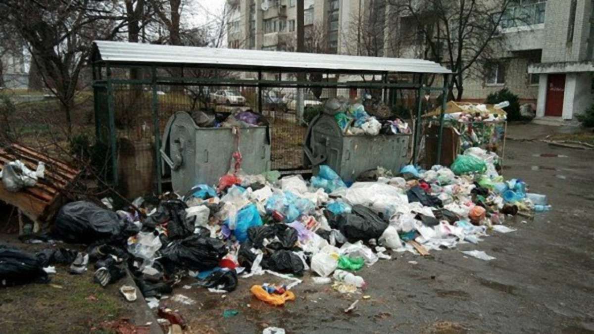 Переповненими залишаються 32% сміттєвих майданчиків житлового фонду Львова