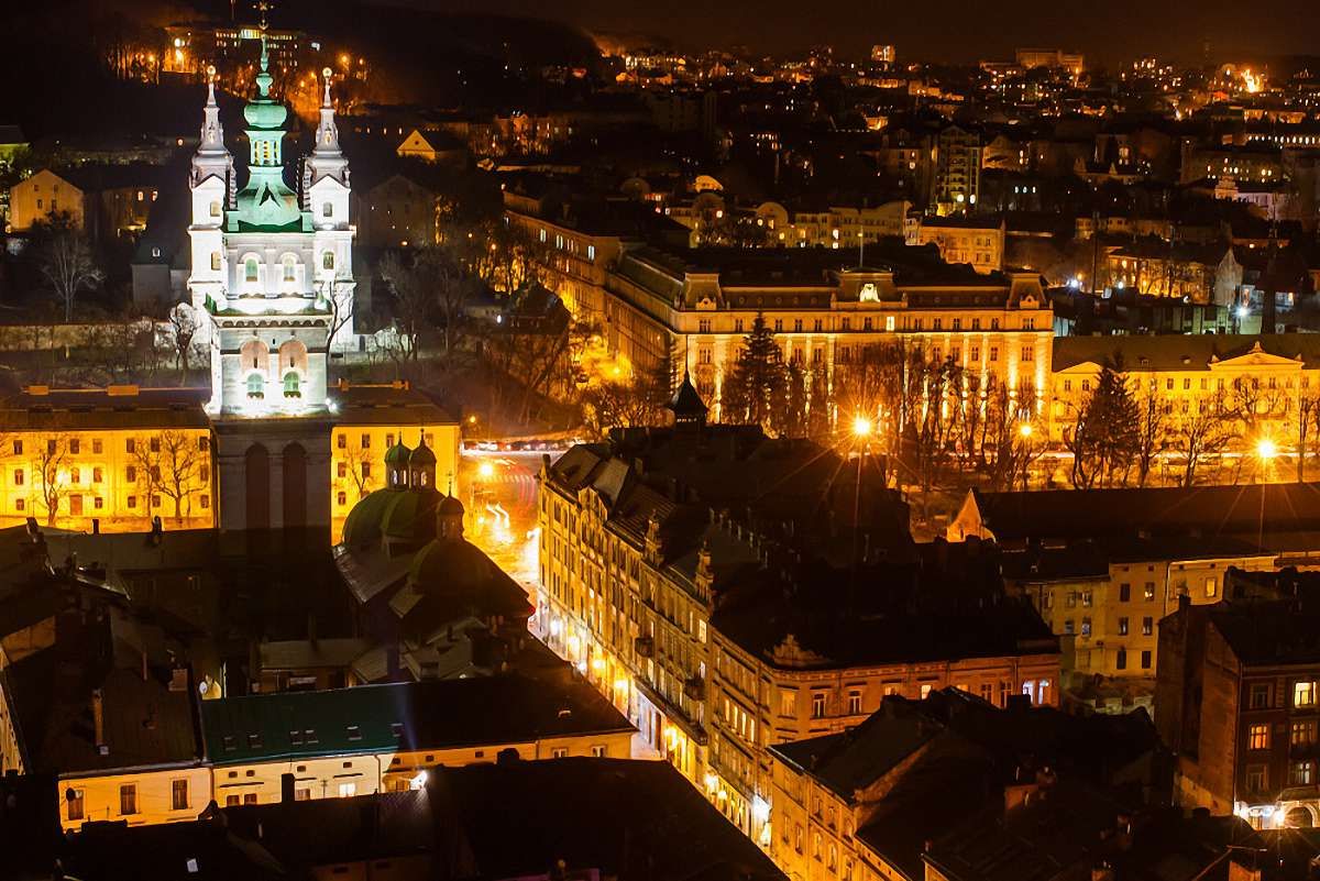 Як «Львівобленерго» витрачає свої (наші) гроші