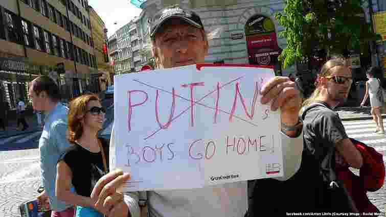 Антипутінські активісти готують протести проти російських байкерів у Празі