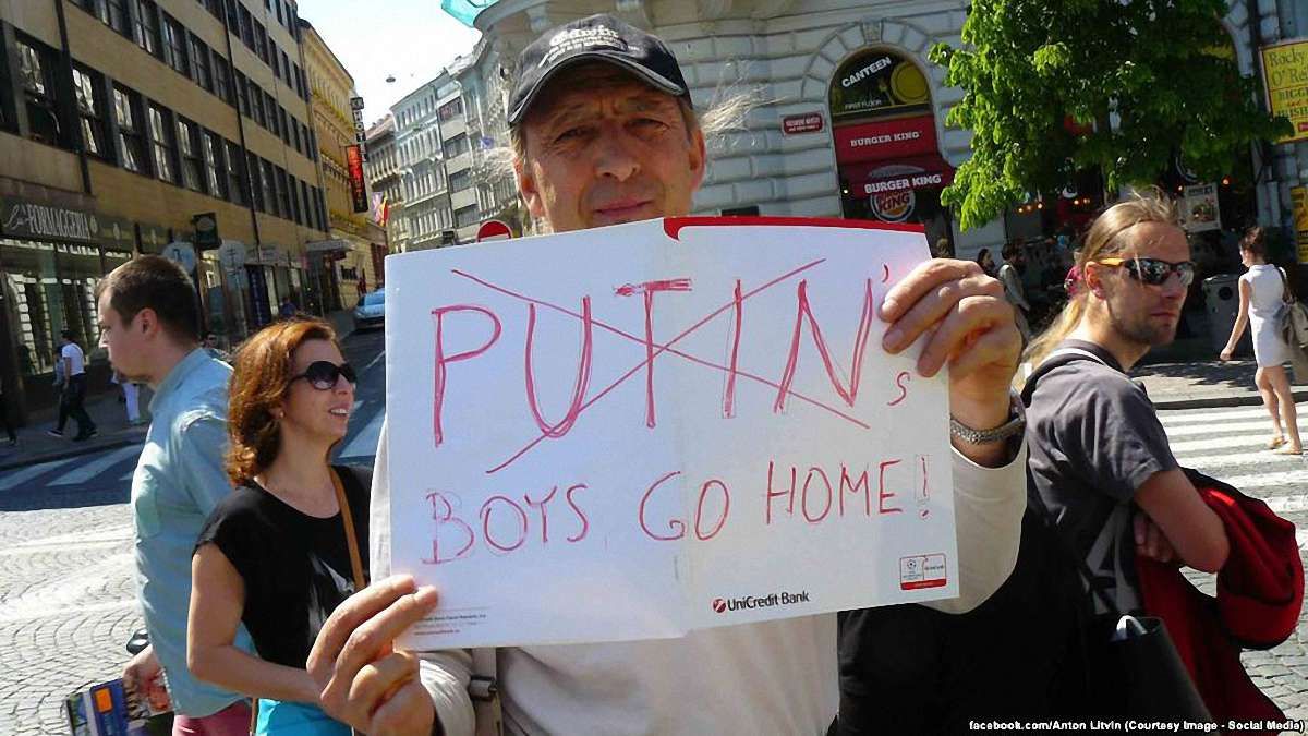 Антипутінські активісти готують протести проти російських байкерів у Празі
