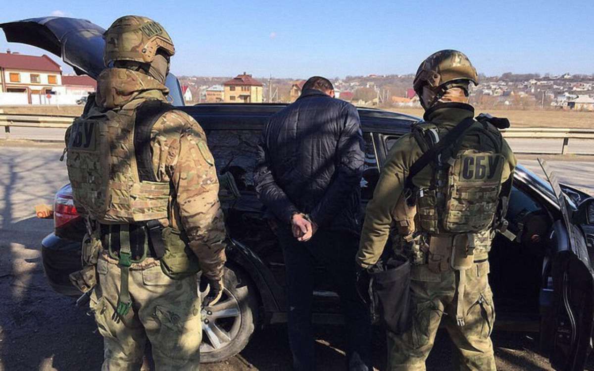 СБУ затримала угруповання торговців зброєю із зони АТО