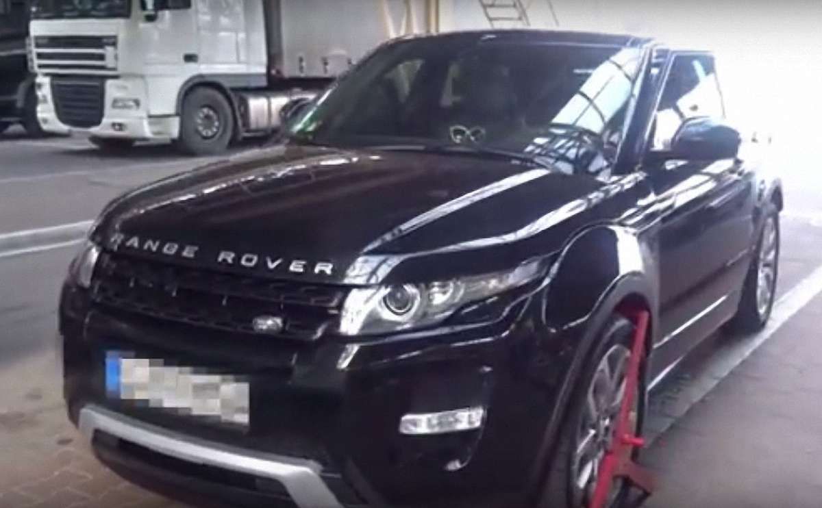 На польсько-українському кордоні затримали крадений в Німеччині Land Rover