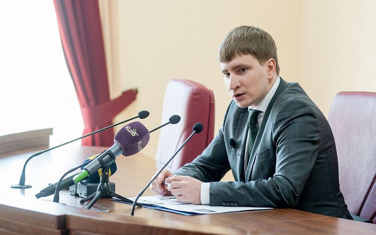 У заступника мера Києва виявили фальшивий диплом львівського університету