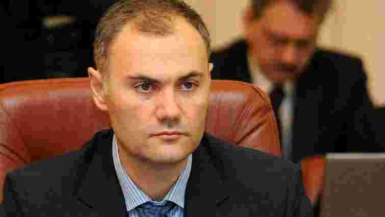 Суд дозволив заочне розслідування у справі екс-міністра фінансів Колобова