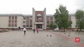 У львівській школі учні пишуть записки директорці й самі змінюють шкільне життя