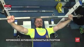 Настоятель Унівської лаври готується до Кубка світу із паверліфтингу
