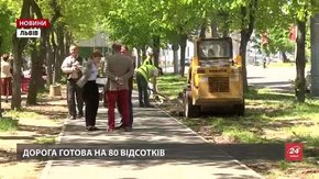 На Сихові облаштовують громадський простір