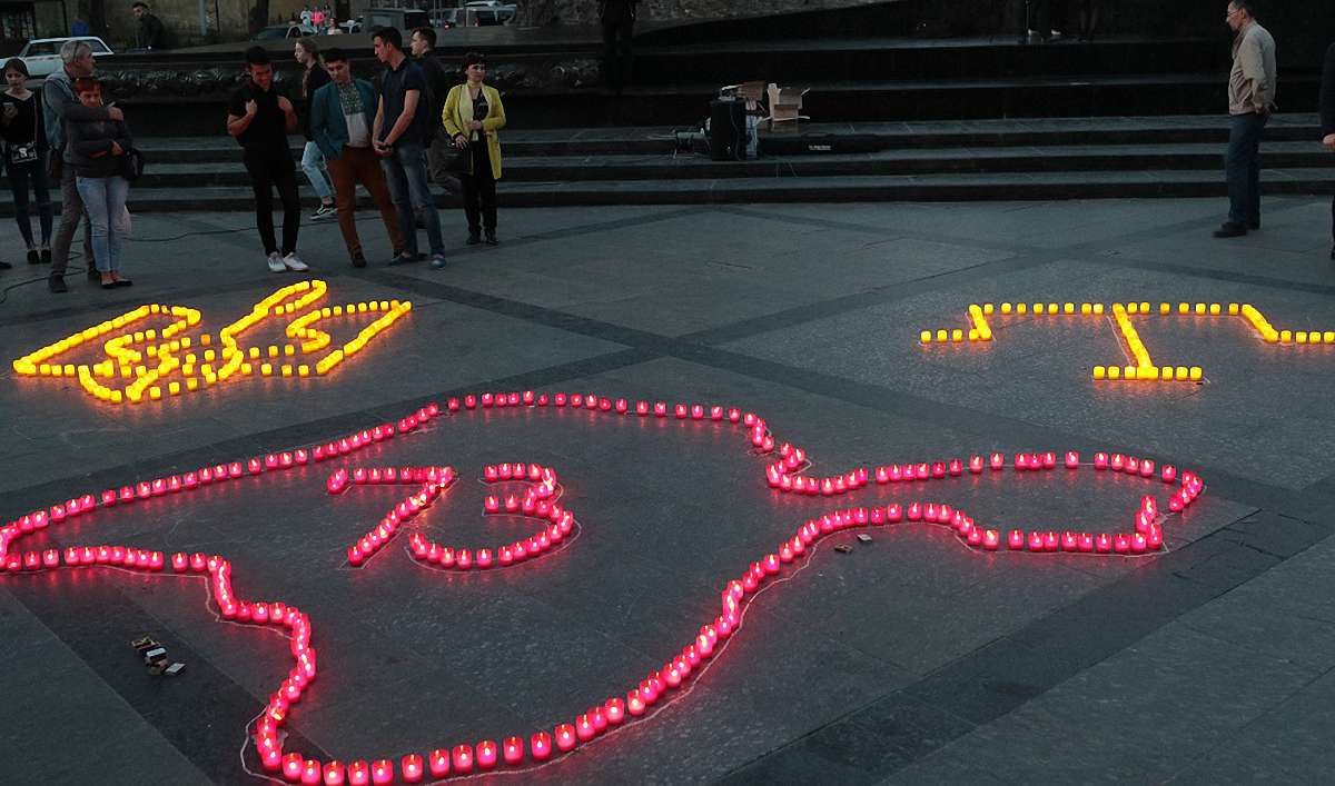 У Львові вшанували 73-тю річницю депортації кримськотатарського народу