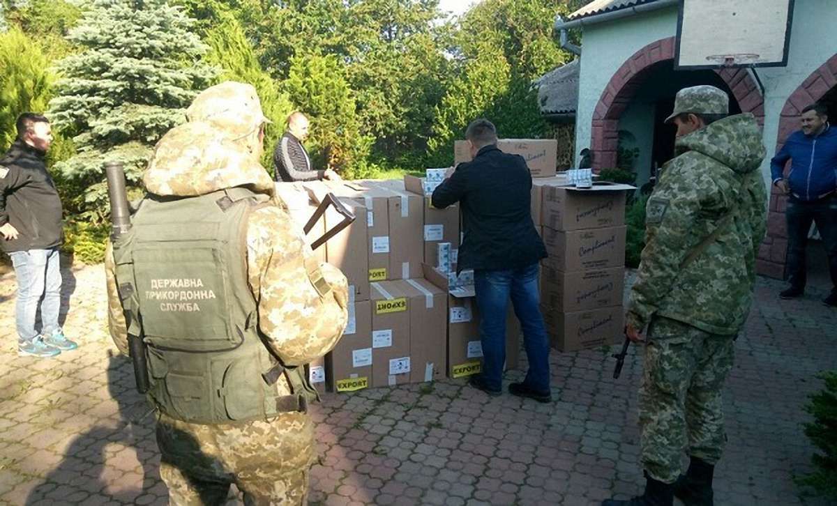 На Закарпатті у місцевого жителя вилучили цигарки на ₴1 млн 