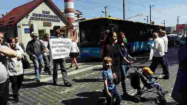 У Львові активісти заблокували вул. Городоцьку, протестують проти забудови стадіону «Сільмаш»