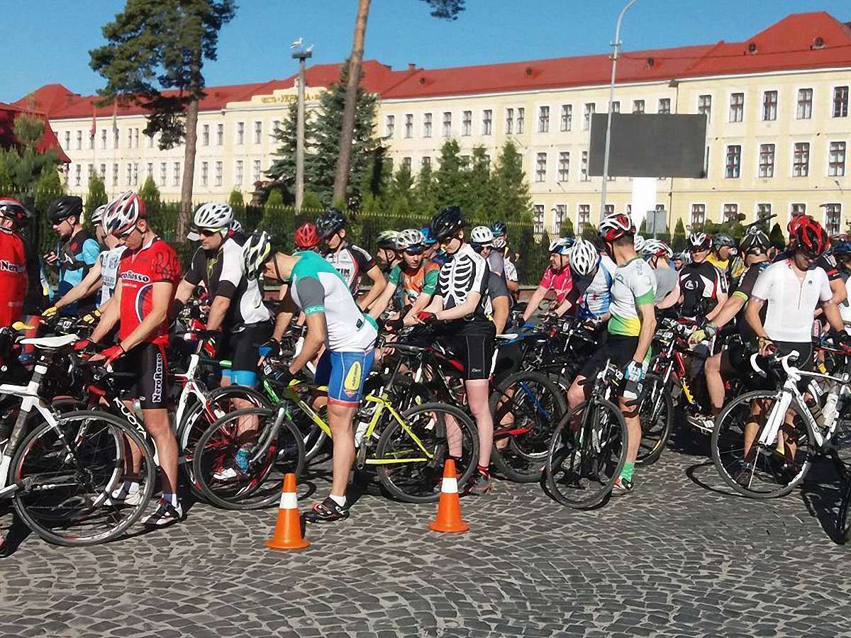 У Львові стартував 200-кілометровий веломарафон