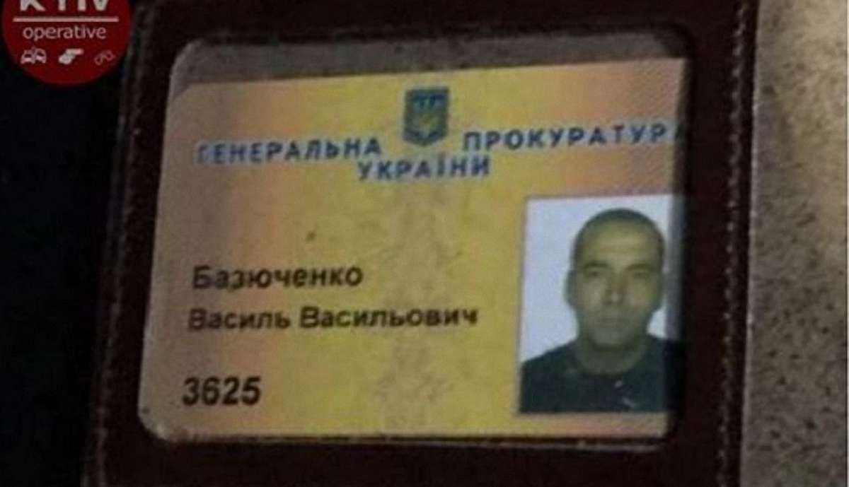 Водій з ГПУ влаштував аварію у Києві та втік з місця ДТП