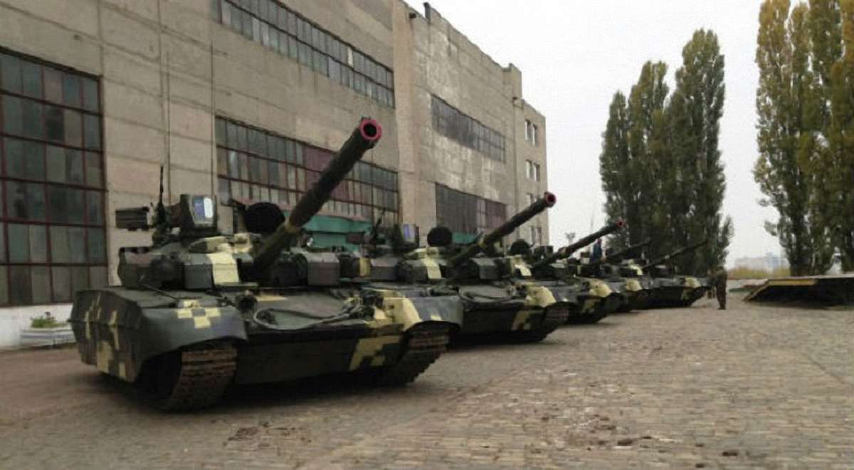 У мережі показали нові українські танки «Оплот»

