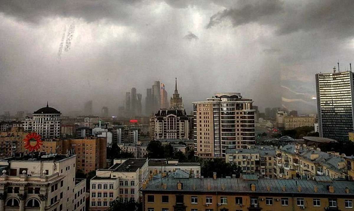 У Москві під час буревію загинуло 12 людей