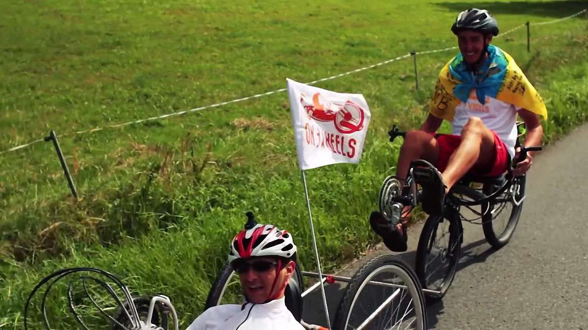 Люди з інвалідністю на спеціальних візках підкорять Говерлу
