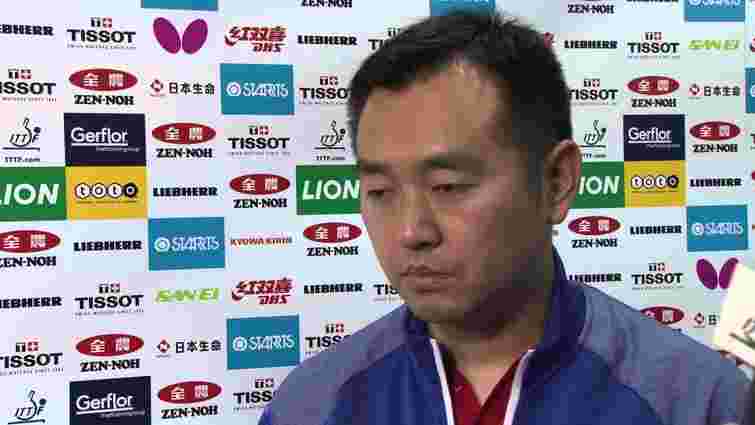 Тренера збірної Китаю з настільного тенісу відсторонили через картярський борг