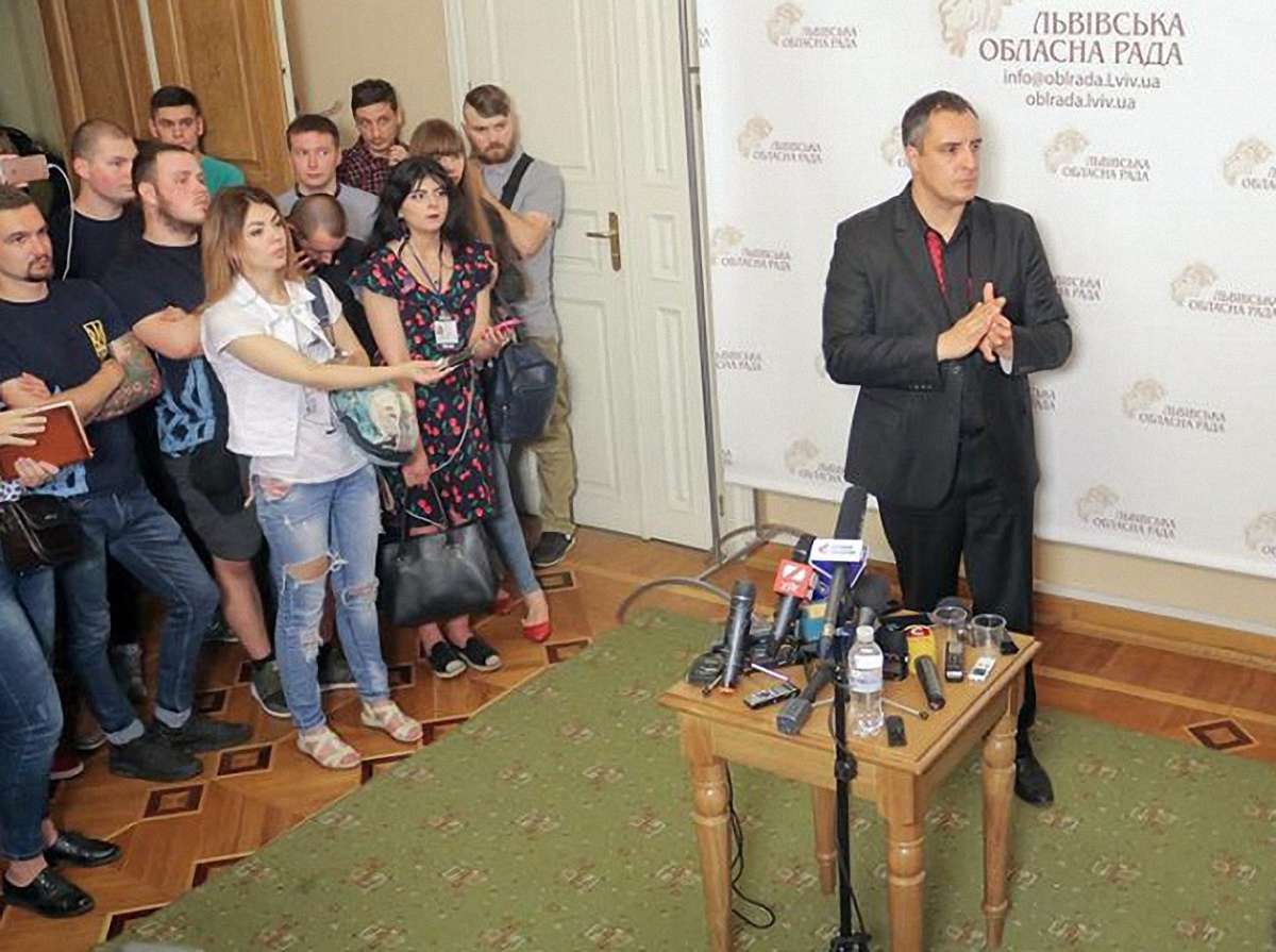 Ганущин заявив, що Львівська облрада не працюватиме в режимі ультиматумів