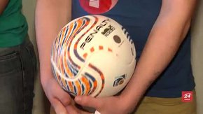 Дітей у львівському СІЗО відвідали футзалісти «Енергії»