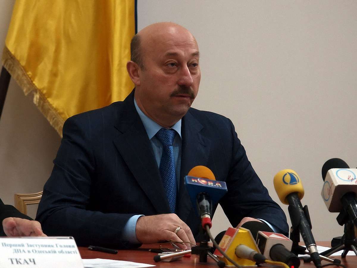 Екс-голова податкової Одещини зберігав у сейфі обвинувачення на себе самого