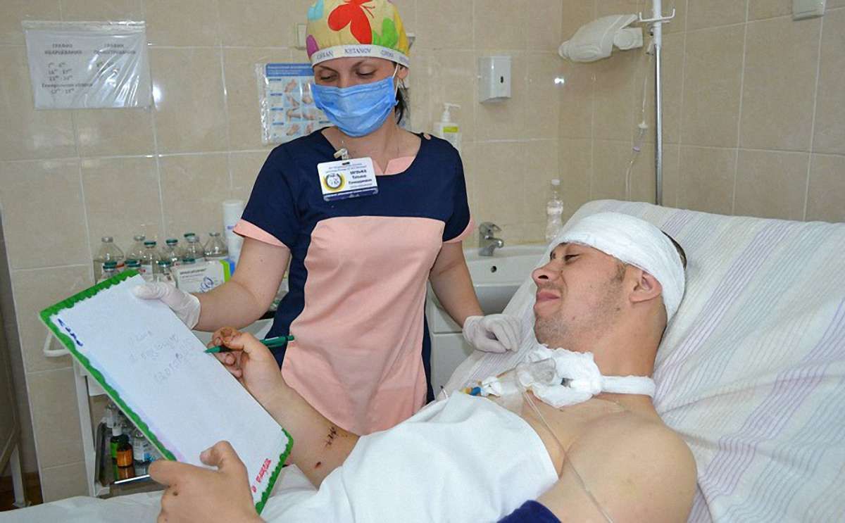Поранений учасник АТО зі Львівщини у дніпровській лікарні прийшов до тями 