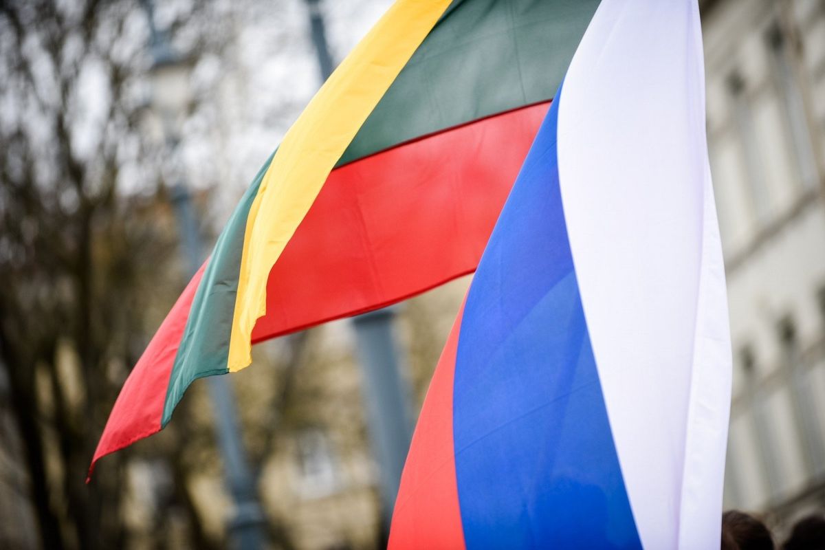 Литва почала відгороджуватися від Росії захисним парканом на кордоні